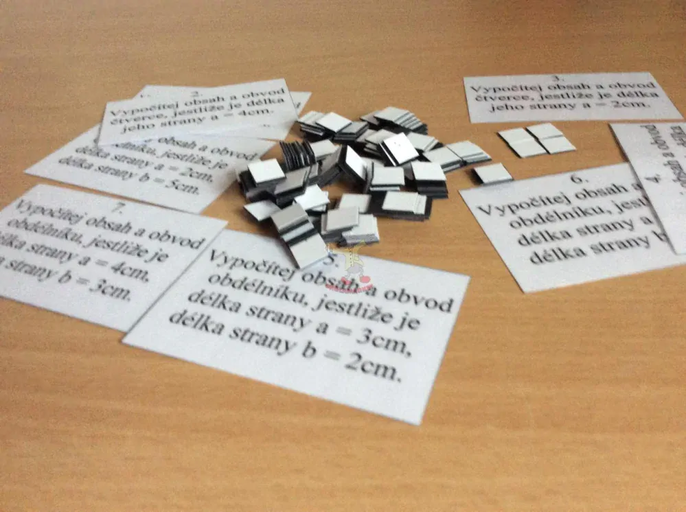 Procvičuj s Luckou - obvody a obsahy čtverců a obdélníků I