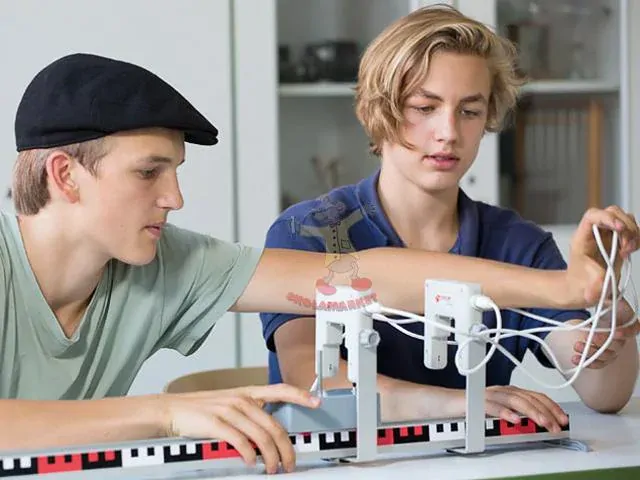 Žákovská souprava SEG Dynamika 2 s V-log