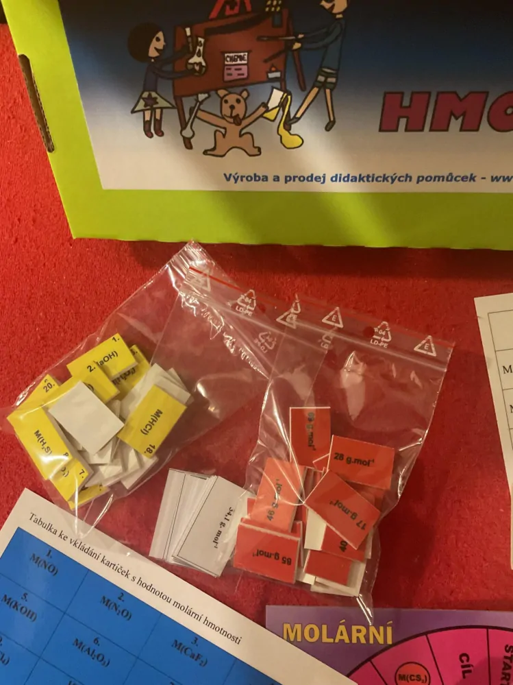 Procvičuj s Luckou molární hmotnost